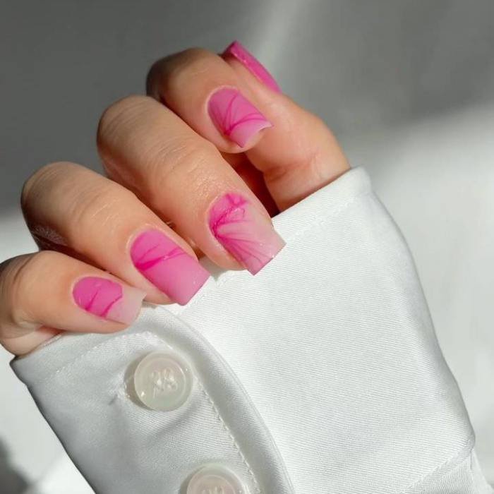 Ideas para color de uñas para vestido rosa palo fáciles de hacer| Essie
