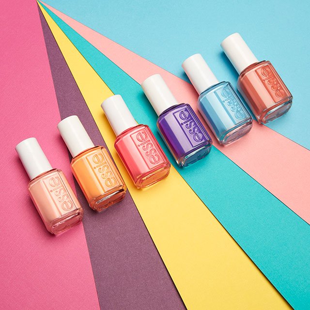 La Summer Collection de essie tiene todos los colores de uñas de moda que vas a querer lucir en tus pies este verano. 