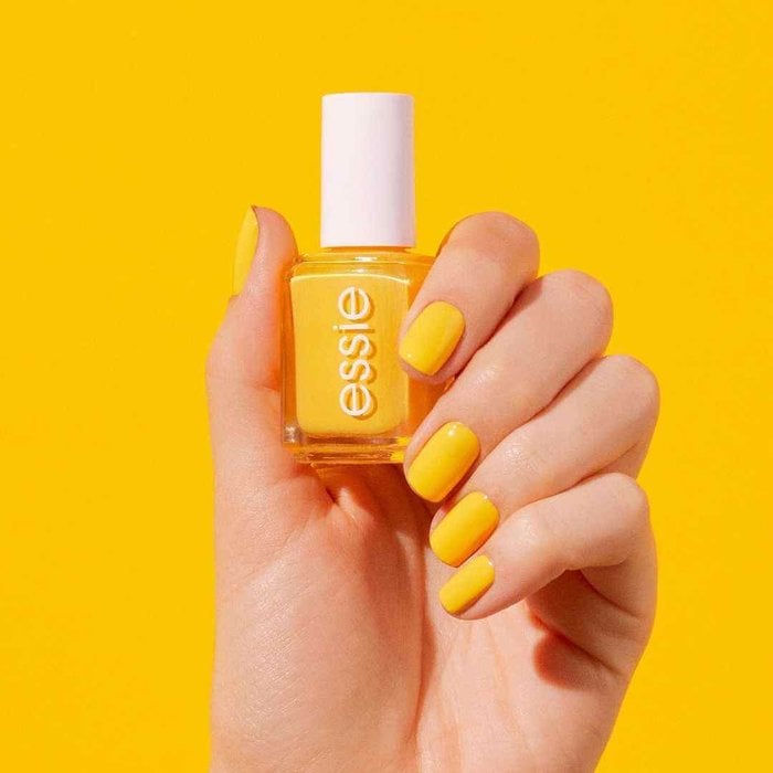 Ideas y diseños para una manicura amarilla| Essie