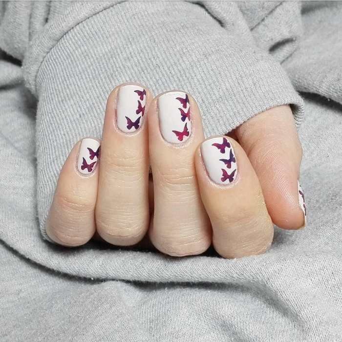 Cómo hacer la manicura de uñas con mariposas| Essie