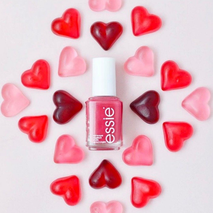 Ideas de uñas de San Valentín que son tendencia total | Essie