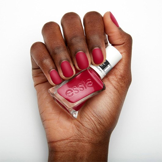 reds - gel couture - manicura efecto gel larga duración - essie