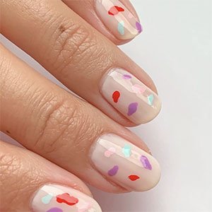 Uñas con Puntos Informales