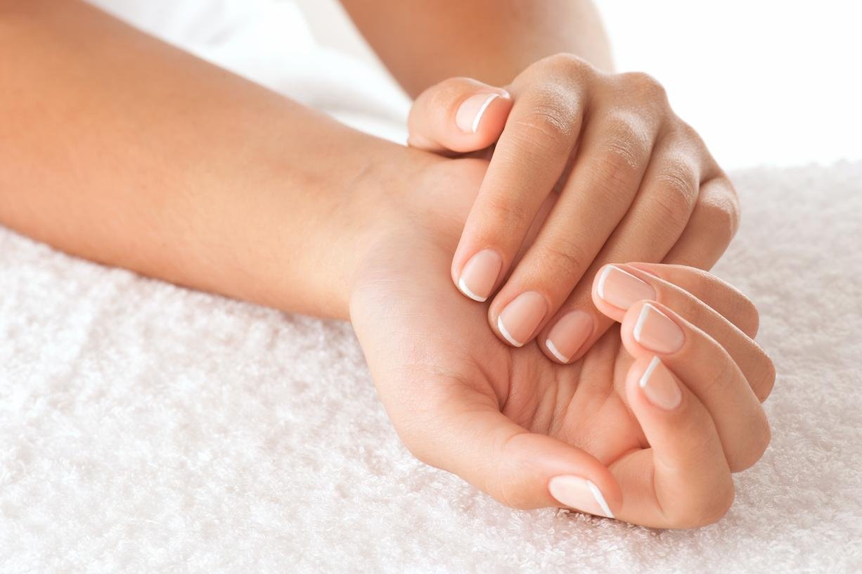 unas de gel o acrilicas