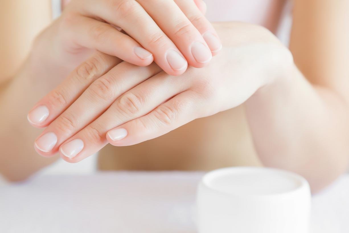 unas de gel o acrilicas