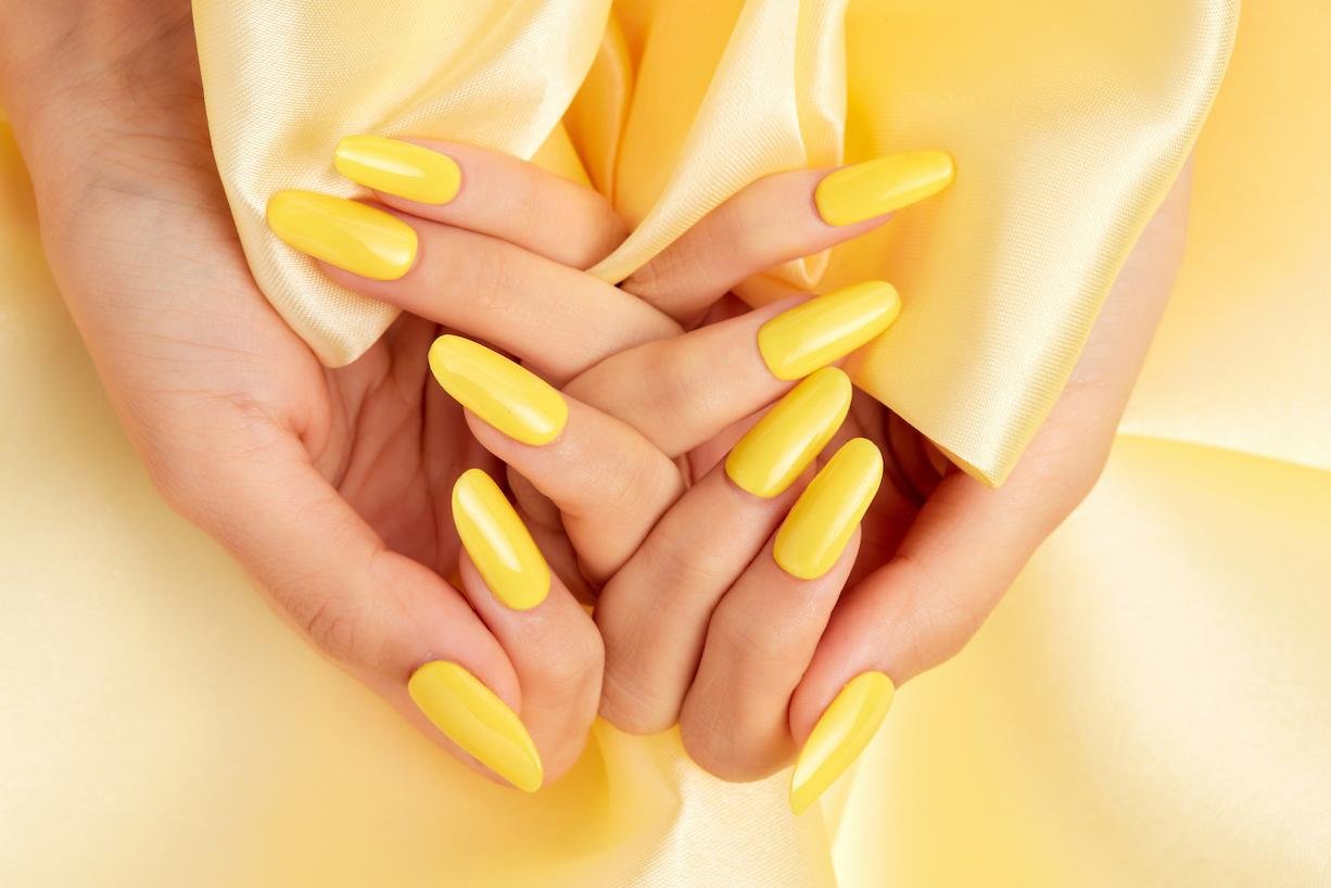 manicura mantequilla