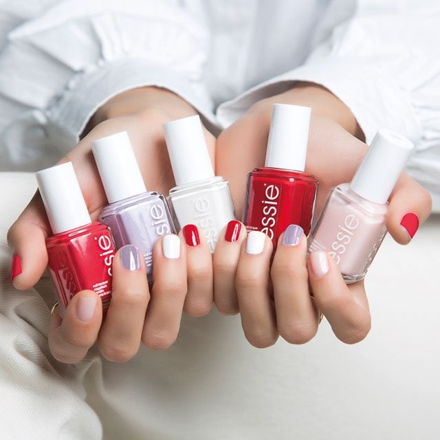 Cinco son los tones que componen “You Are”: la colección de esmaltes de uñas que ha creado la influencer Grace Villarreal junto a essie.