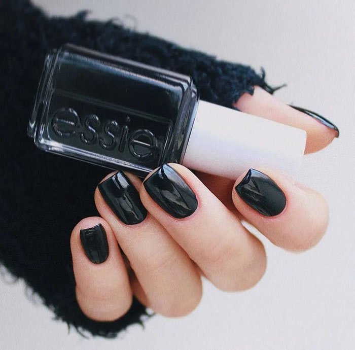 como quitar pintauñas ESSIE