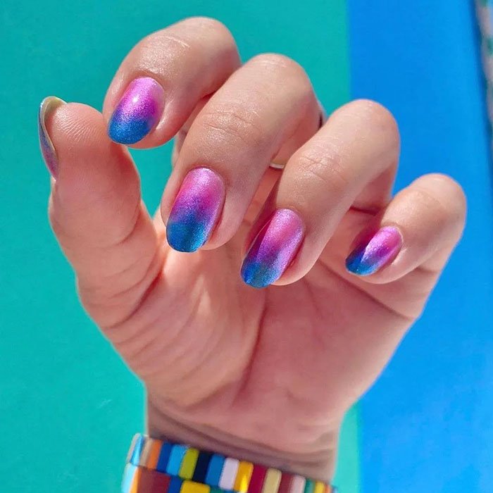 Cómo hacer un degradado de uñas | ESSIE