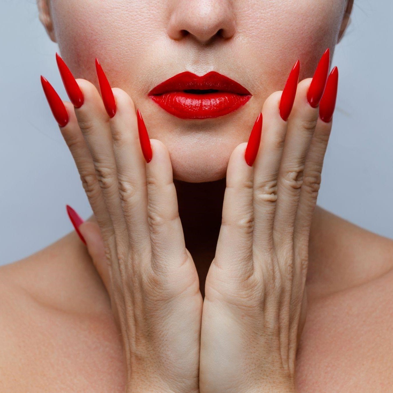 unas-stiletto-disenos