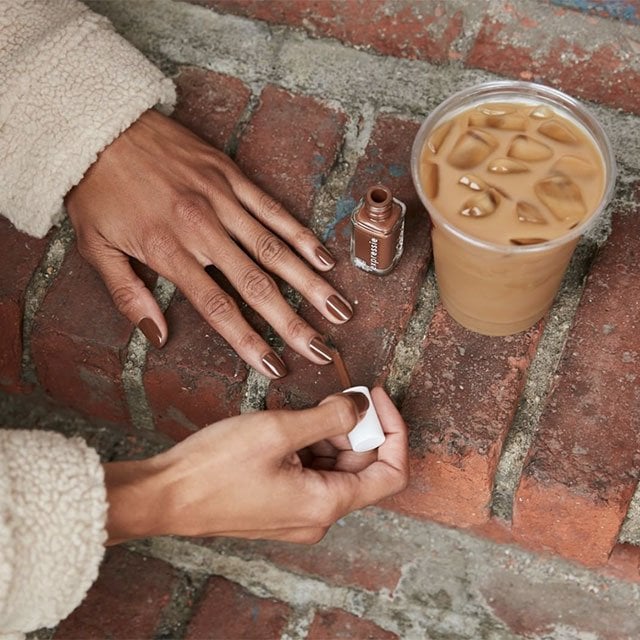 Pásate a la manicura exprés con los esmaltes de secado rápido de Expressie.