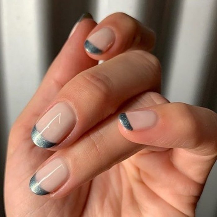 Manicura francesa brillante | Essie