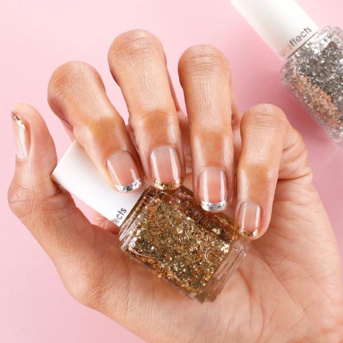 Manicura francesa brillante | Essie