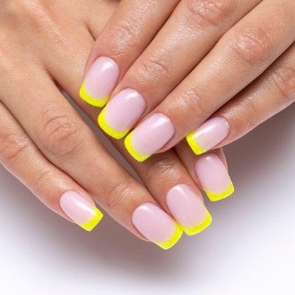 uñas francesas modernas