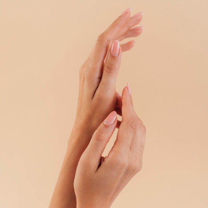Rejuvenecer manos: los mejores consejos y tratamientos