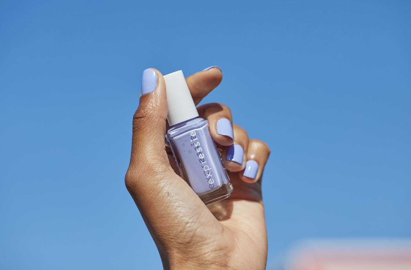 Tendencias de uñas para primavera verano 2022 ESSIE