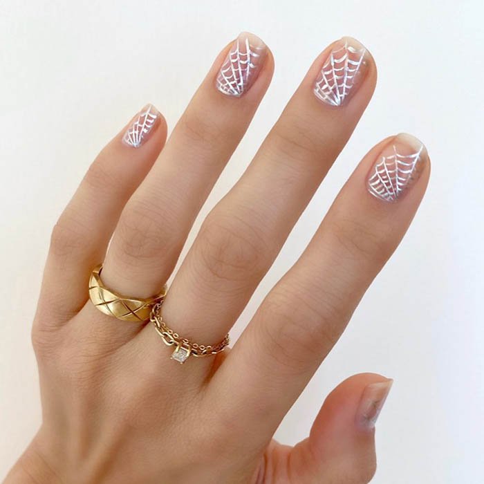 Cómo hacer uñas de araña | ESSIE