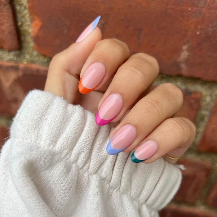 Ideas para manicuras con uñas color frambuesa, versátiles y elegantes| Essie