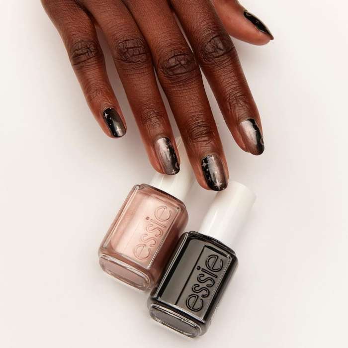 Uñas de bruja o Witchy Nails: La manicura perfecta para Halloween | Essie