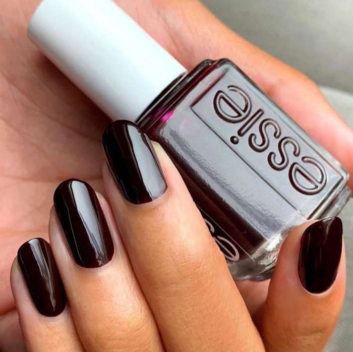 Uñas de bruja o Witchy Nails: La manicura perfecta para Halloween | Essie