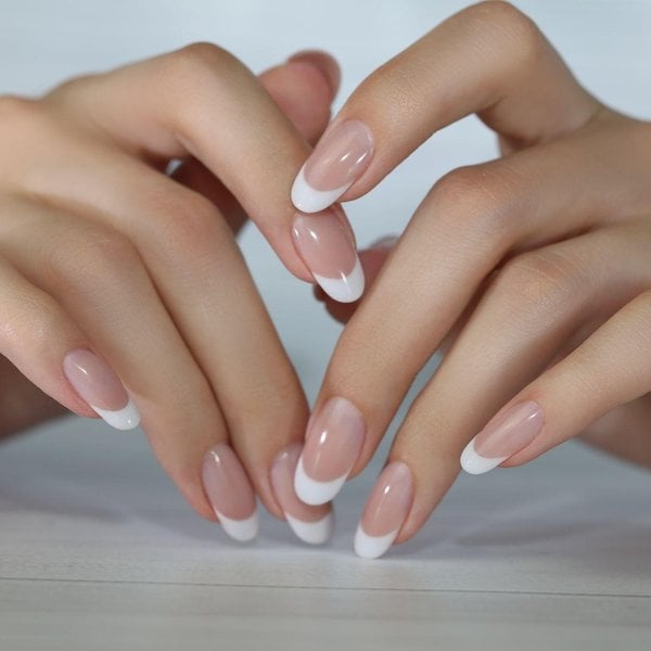 como-hacer-en-casa-unas-de-gel