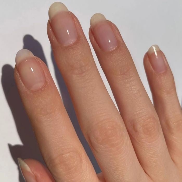 Cómo arreglar las uñas estropeadas por el esmalte permanente | Essie