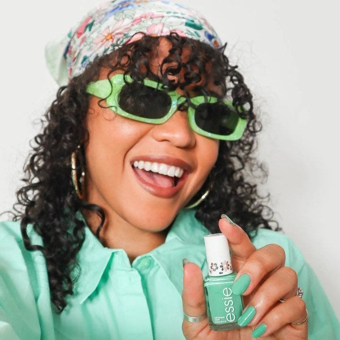 Tendencias de manicuras para llevar en un festival| Essie