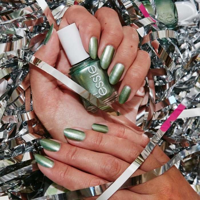 Las uñas para Fin de Año 2023 más elegantes y trendy | Essie