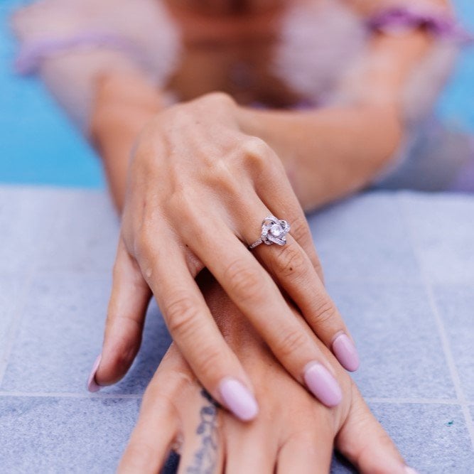 Ideas y Diseños para Uñas Lila Pastel