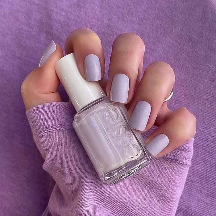 Uñas mate Essie