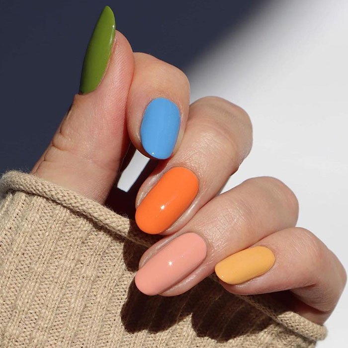 Uñas mate Essie