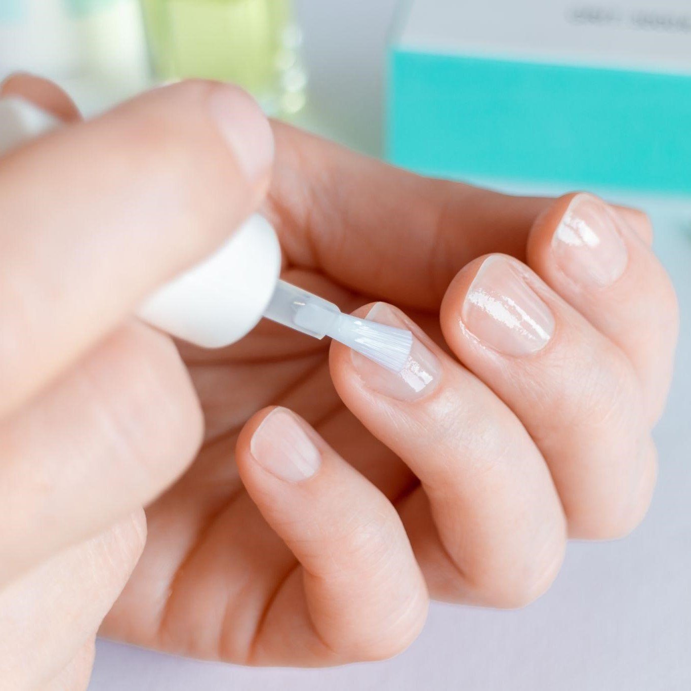 unas-quebradizas-causas