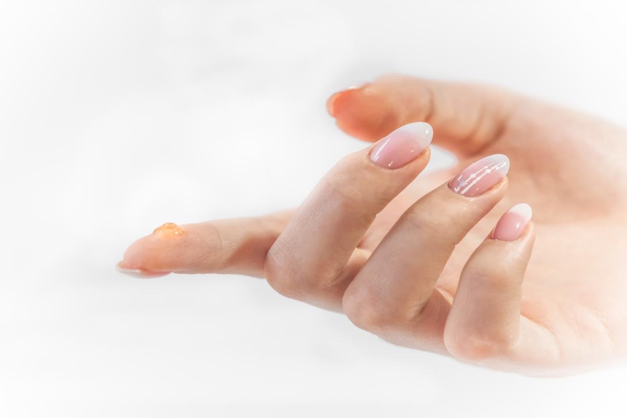 unas de gel o acrilicas