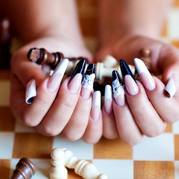 uñas tablero de ajedrez