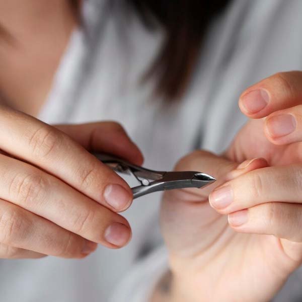 como cortar las uñas