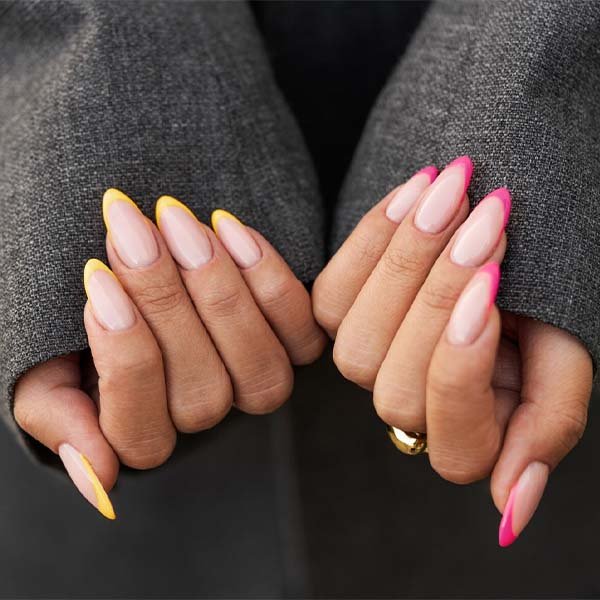 uñas stiletto cortas